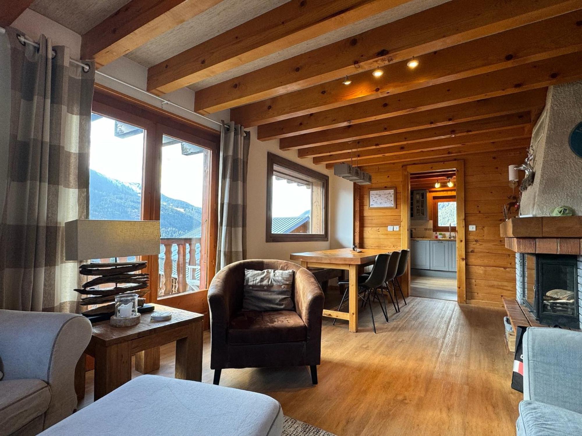 Charming, Cosy Chalet Nestled In A Breathtaking Surrounding With Spectacular, Stunning Mountain Views Abondance Zewnętrze zdjęcie
