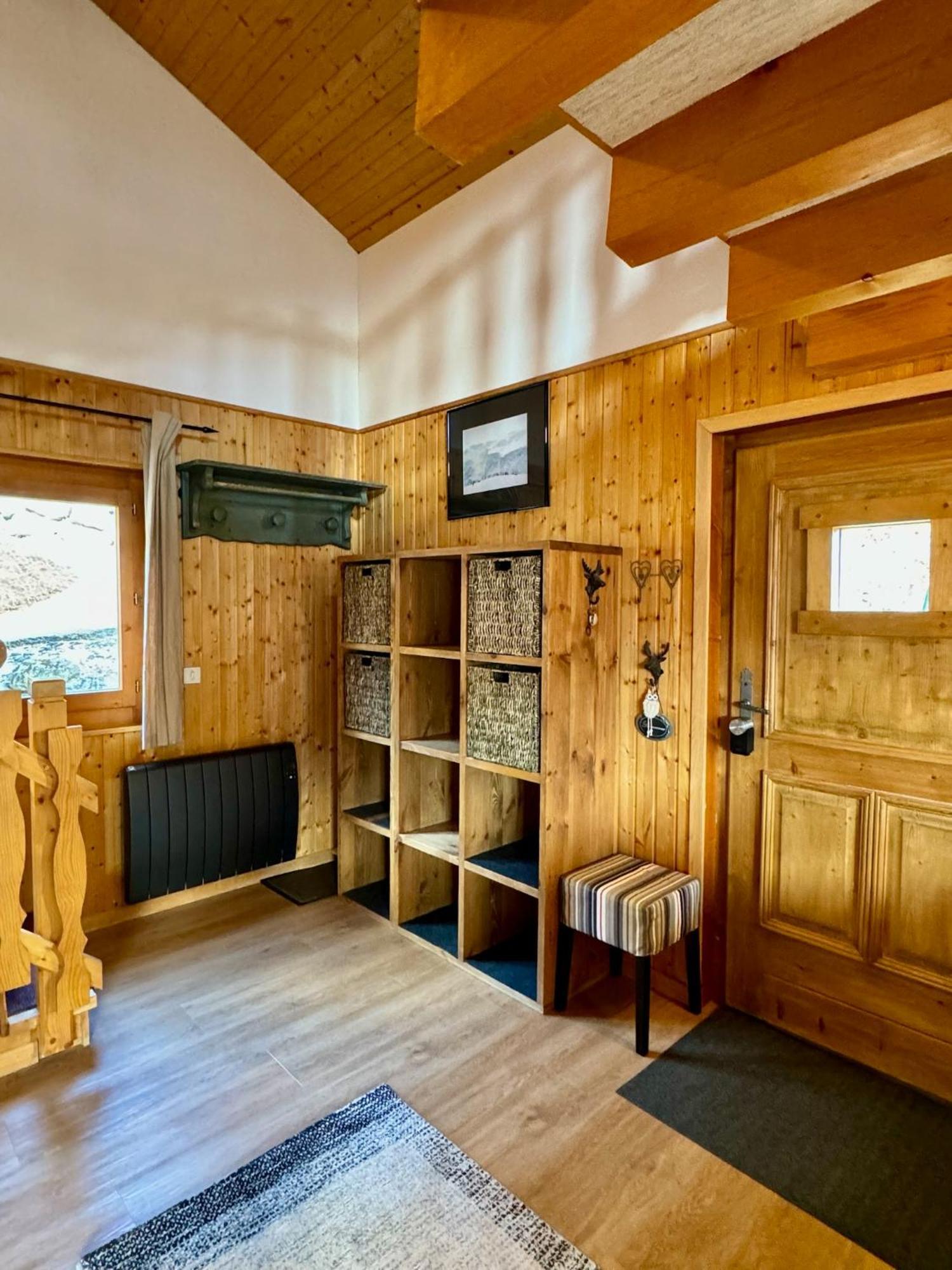 Charming, Cosy Chalet Nestled In A Breathtaking Surrounding With Spectacular, Stunning Mountain Views Abondance Zewnętrze zdjęcie