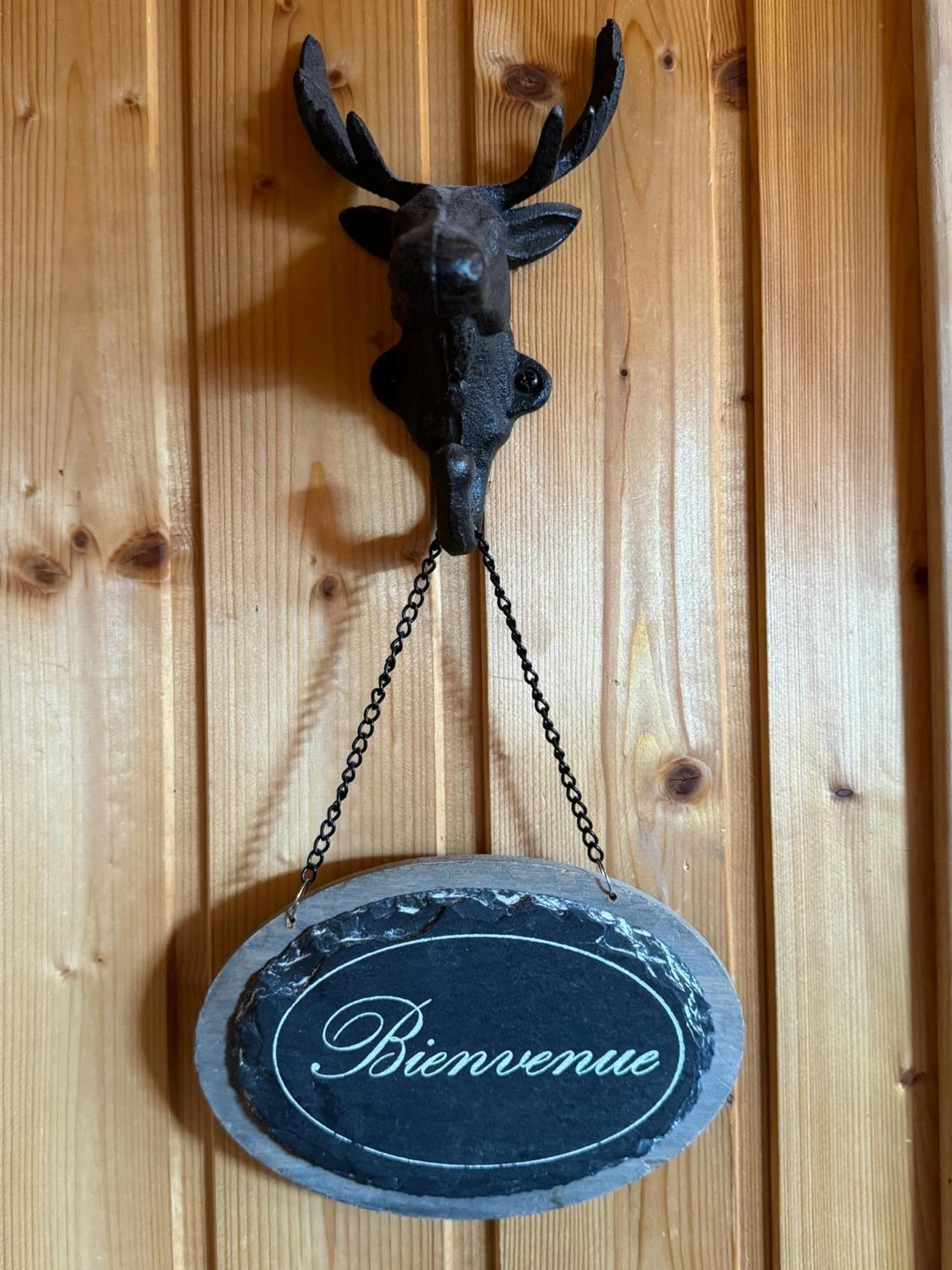 Charming, Cosy Chalet Nestled In A Breathtaking Surrounding With Spectacular, Stunning Mountain Views Abondance Zewnętrze zdjęcie