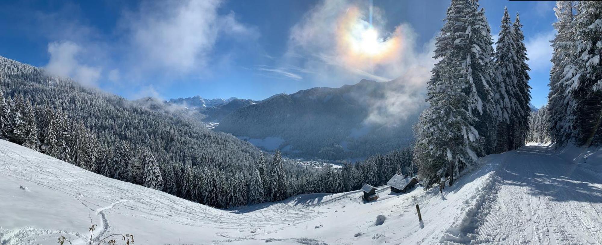 Charming, Cosy Chalet Nestled In A Breathtaking Surrounding With Spectacular, Stunning Mountain Views Abondance Zewnętrze zdjęcie
